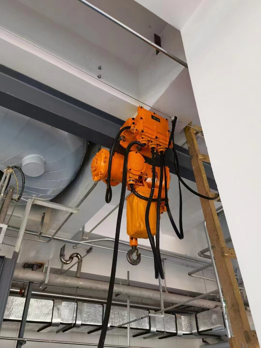 1711936335581504.jpg 电动环链葫芦 (4).jpg